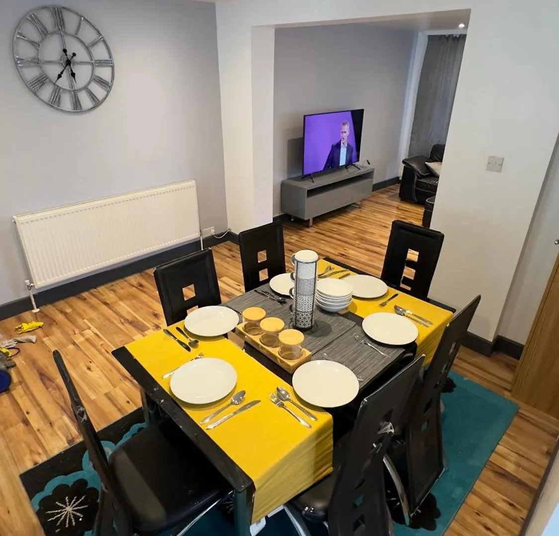 Grand House Apartment Dagenham United Kingdom